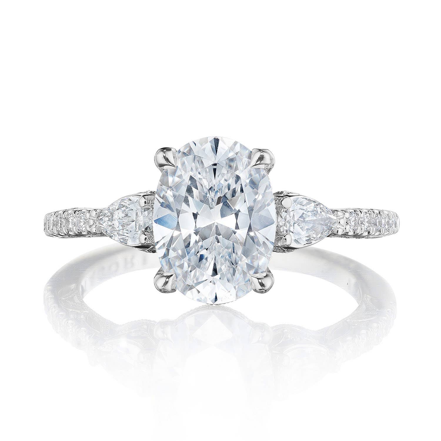 Dantela | Oval 3-Stone Engagement Ring 269417OV95X7