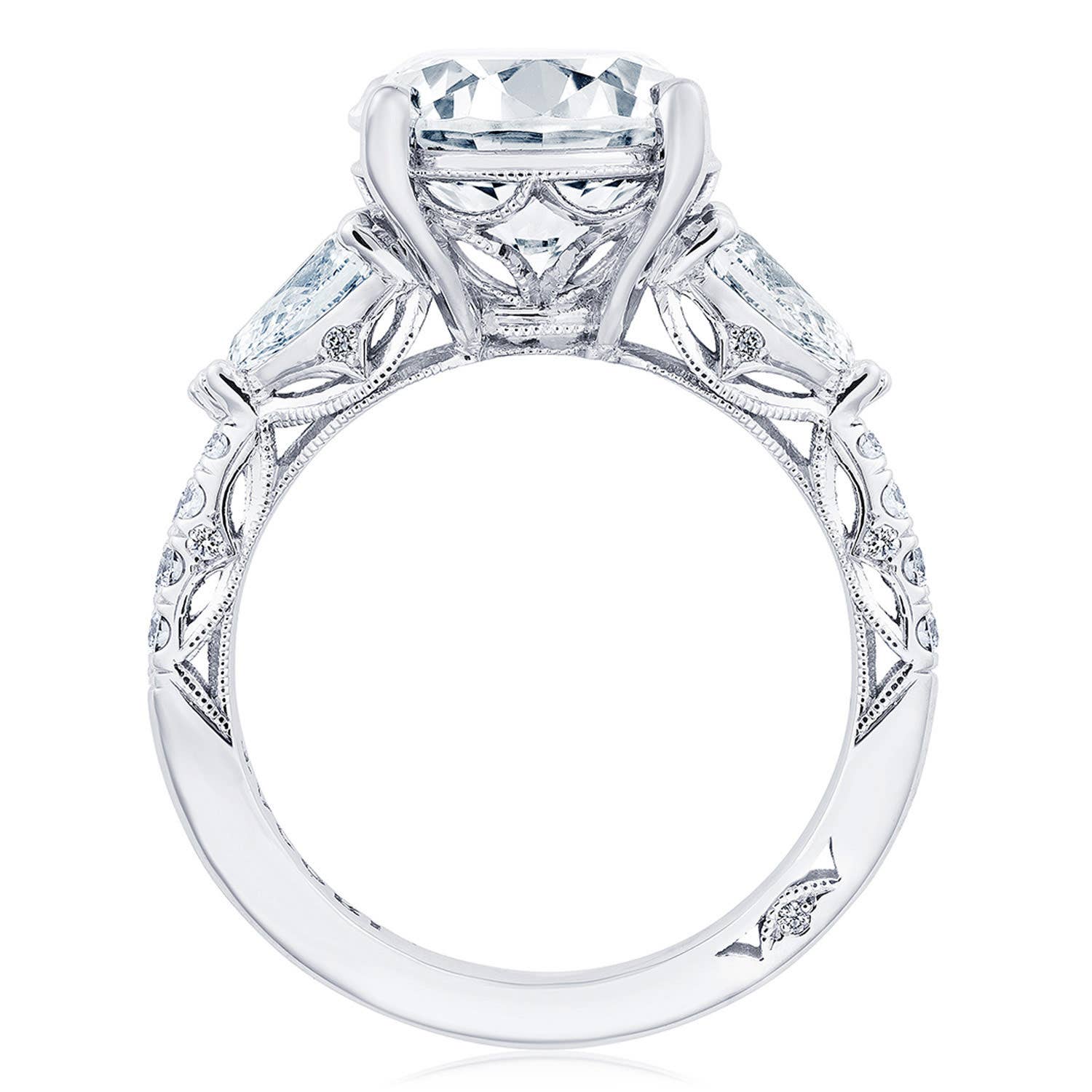 Dantela | Round 3-Stone Engagement Ring 269522RD10