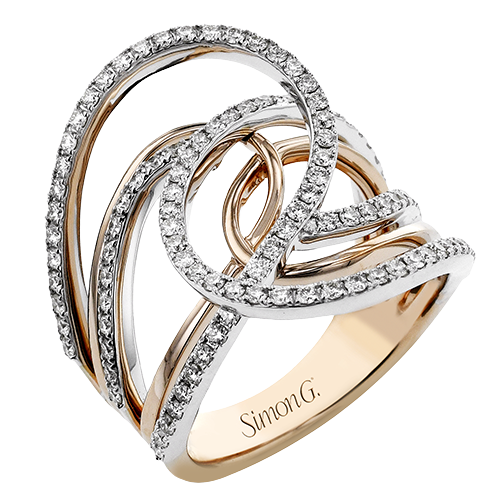 Right Hand Ring In 18k Gold With Diamonds LR3101