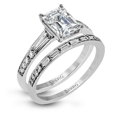 Emerald-cut Engagement Ring & Matching Wedding Band in 18k Gold with Diamonds MR2220-EM